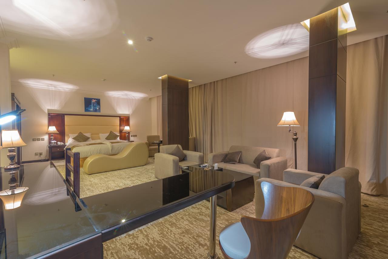 Azd Hotel Абха Екстериор снимка