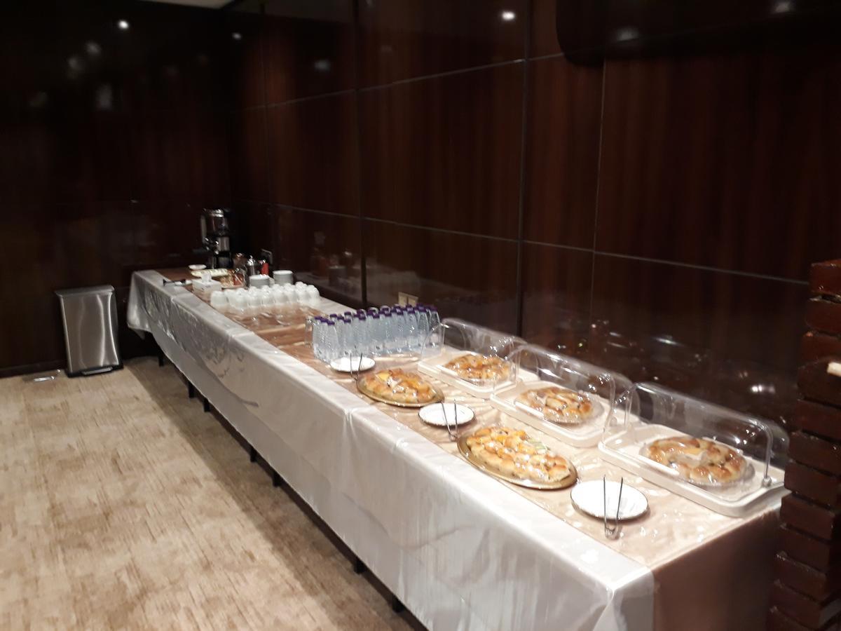 Azd Hotel Абха Стая снимка