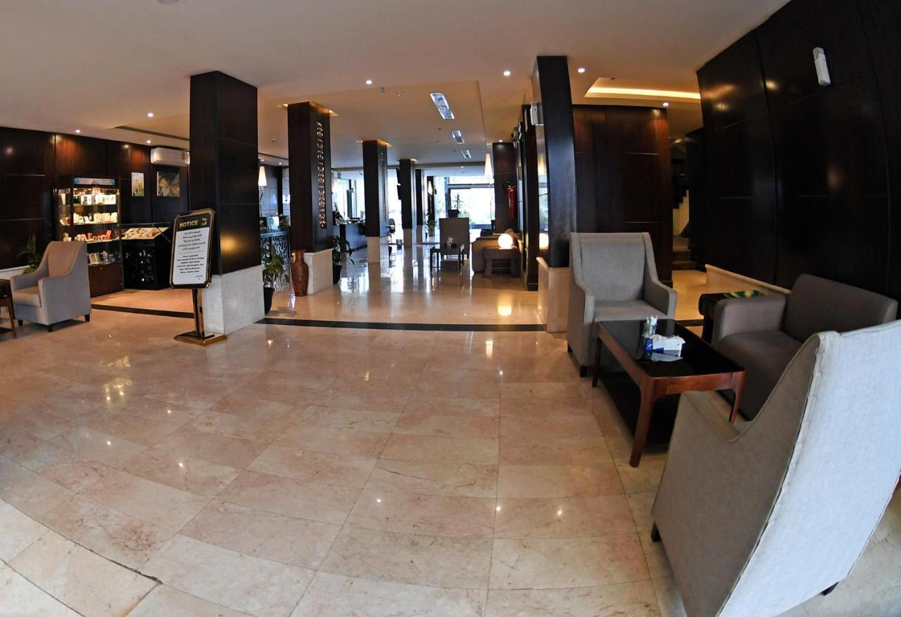 Azd Hotel Абха Екстериор снимка
