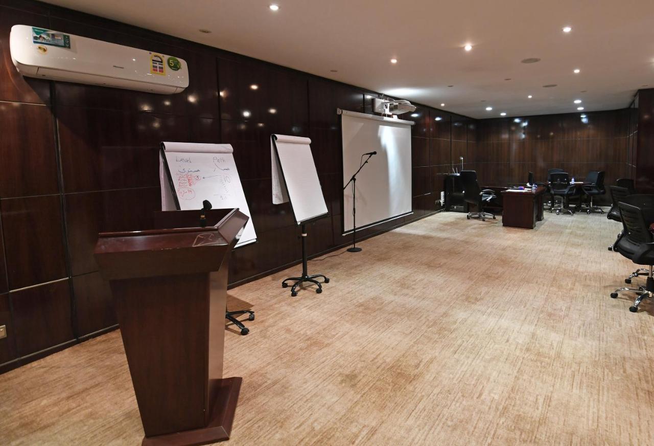 Azd Hotel Абха Екстериор снимка