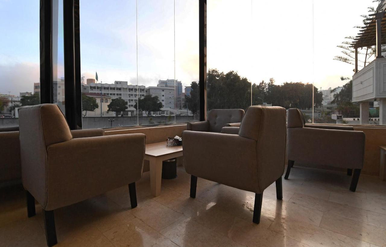 Azd Hotel Абха Екстериор снимка