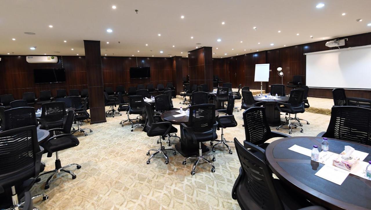 Azd Hotel Абха Екстериор снимка